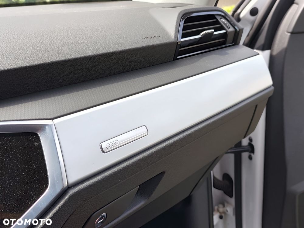 Audi Q3 35 TFSI S tronic - 8