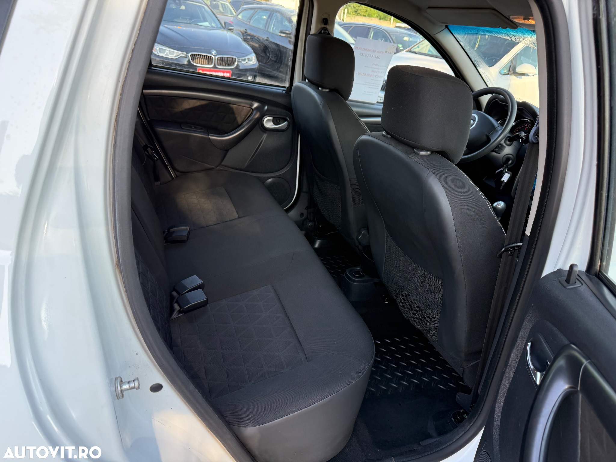 Dacia Duster 1.5 dCi 4x4 Laureate - 7