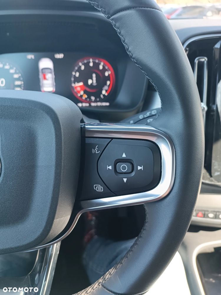 Volvo XC 40 T2 Core - 13