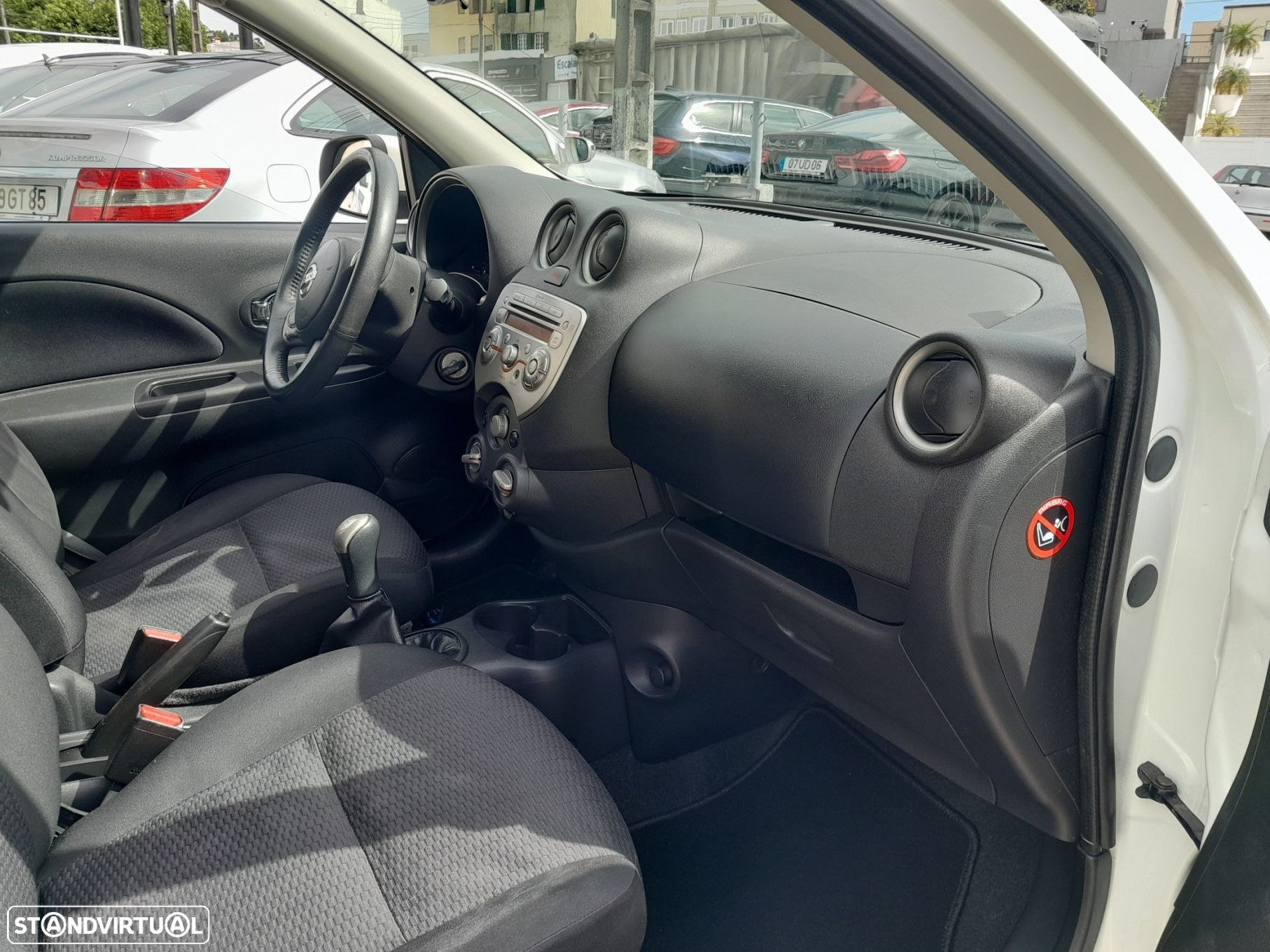 Nissan Micra 1.2 Tekna - 17