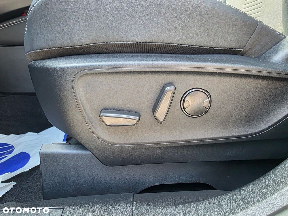 Ford Kuga - 16