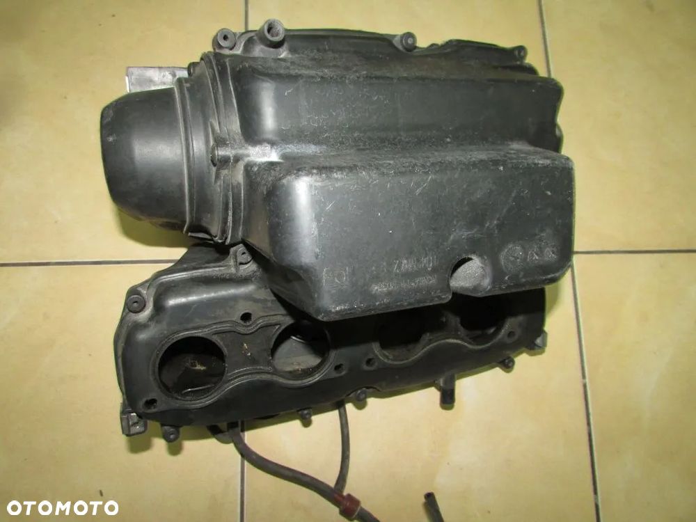 Honda Hornet CB900 SC48 02-07 puszka filtra - 1