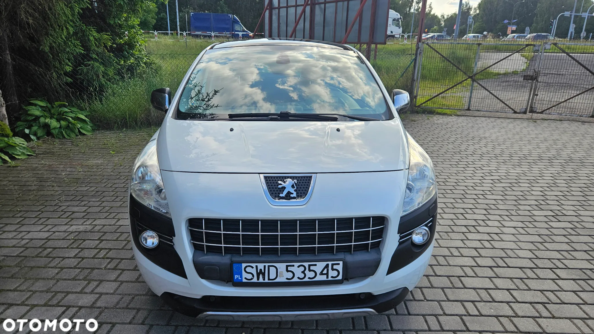 Peugeot 3008 - 3