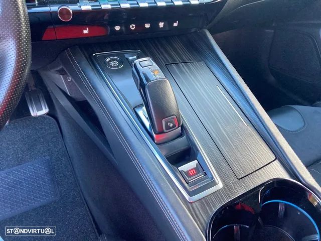 Peugeot 508 SW Hybrid 225 e-EAT8 GT - 32