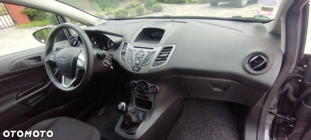 Ford Fiesta 1.25 Celebration - 5
