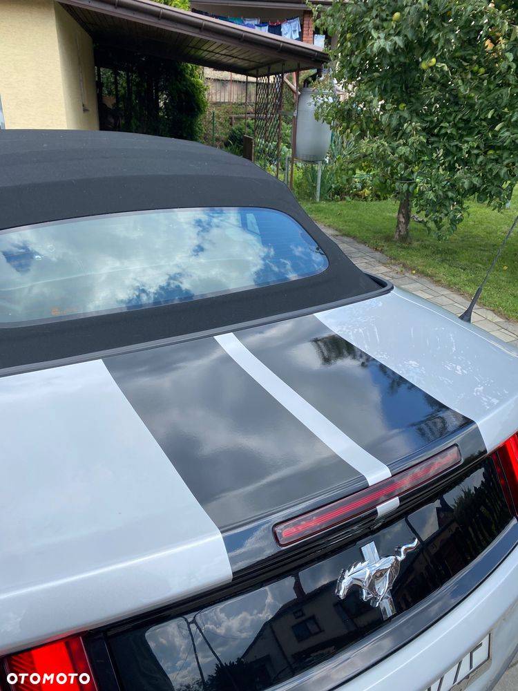 Ford Mustang 3.7 V6 - 14