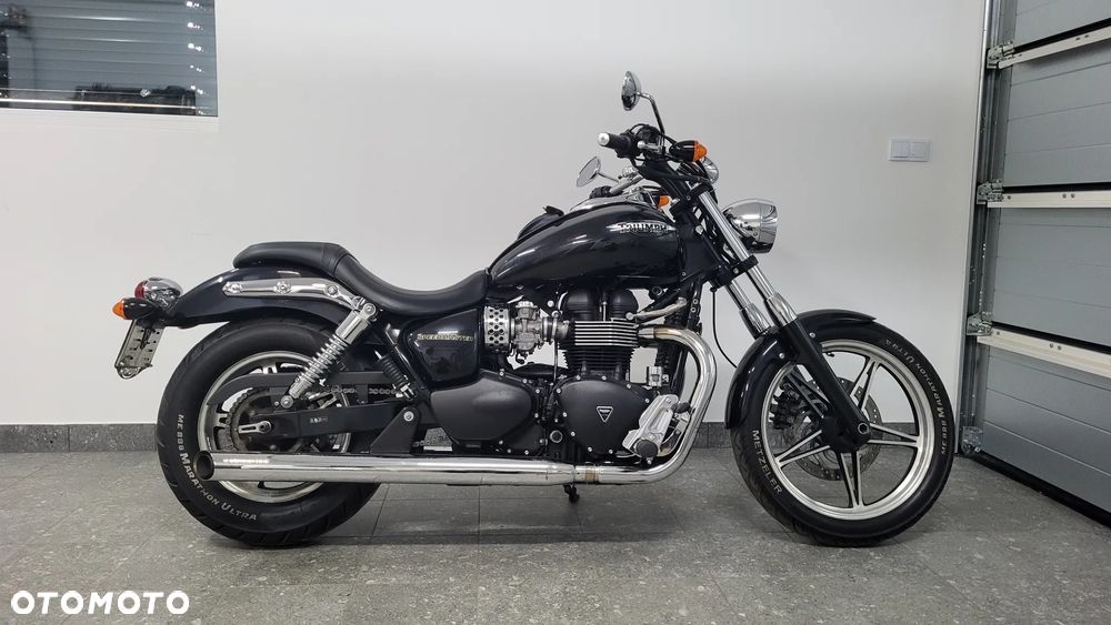 Triumph Speedmaster - 12