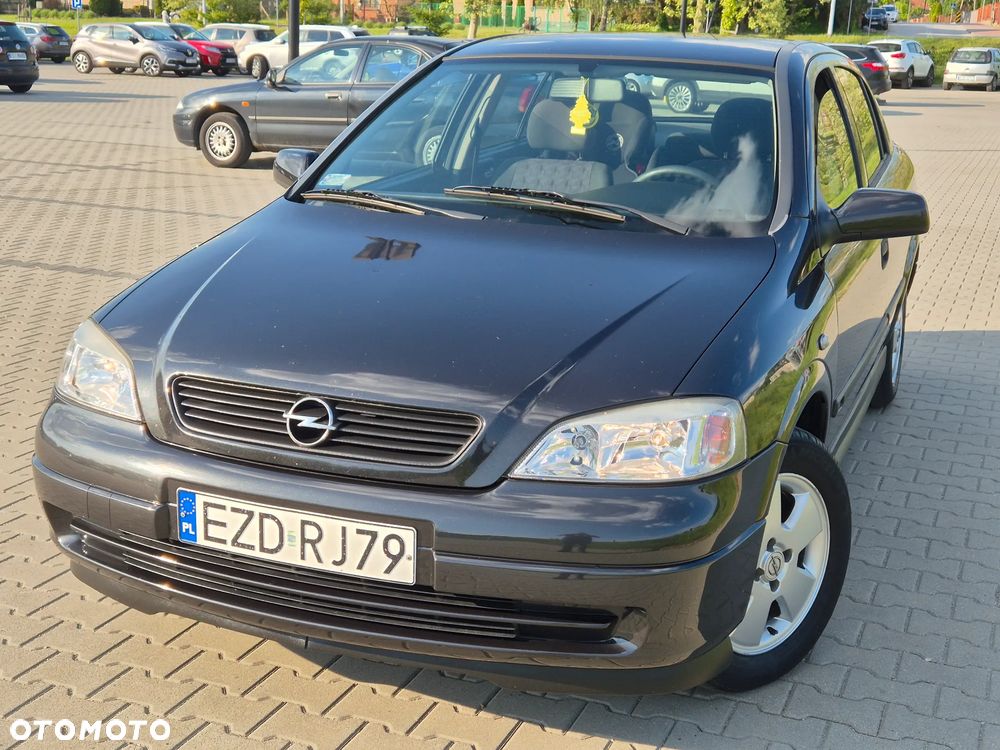 Opel Astra 1.6 Comfort / Cool - 3