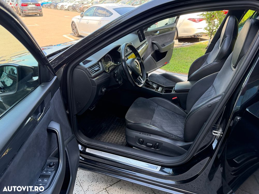 Skoda Superb 2.0 TDI DSG Sportline - 8