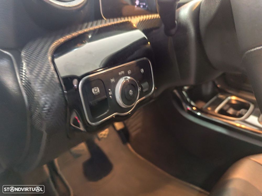 Mercedes-Benz CLA 180 d Shooting Brake Style Plus - 27