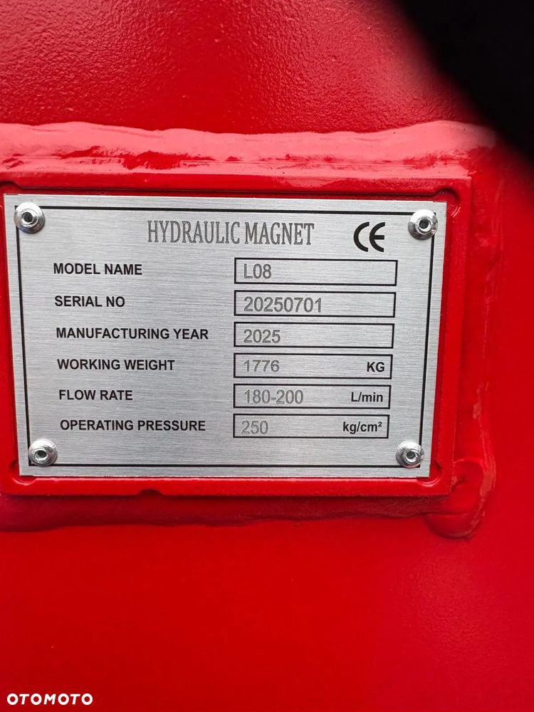 Magnes hydrauliczny Model: L08 Rok produkcji: 2025 - 4