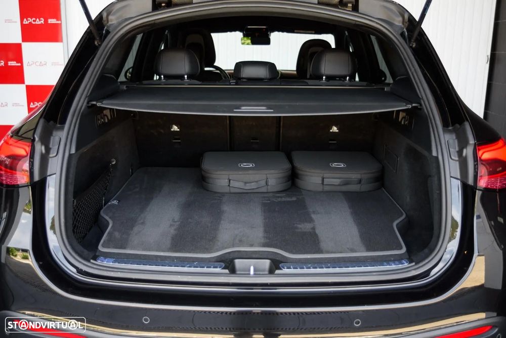 Mercedes-Benz GLC 300 de 4Matic - 11