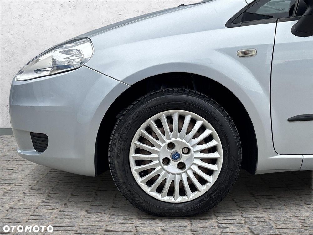 Fiat Grande Punto 1.4 8V Active - 30