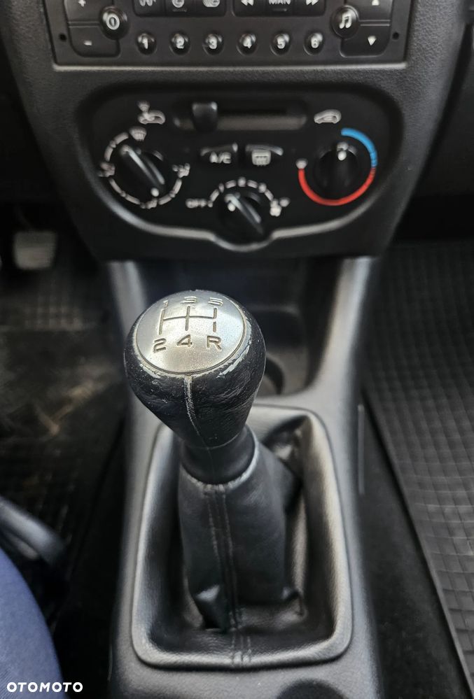 Peugeot 206 plus 75 - 13