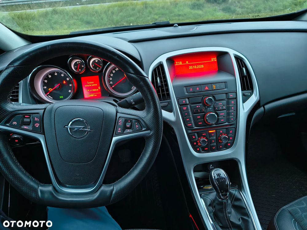 Opel Astra - 6