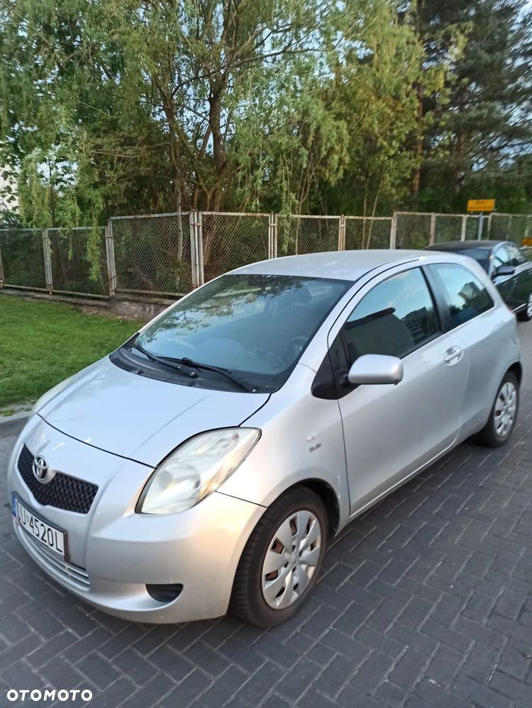 Toyota Yaris - 5