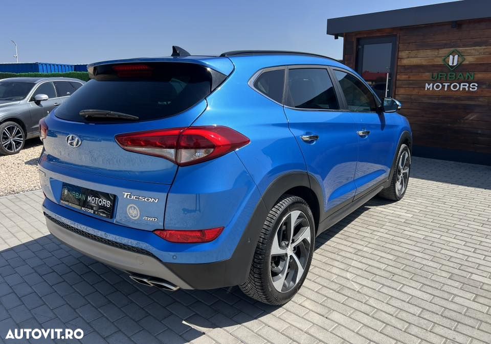 Hyundai Tucson 2.0 CRDI 4WD Automatik Premium - 2