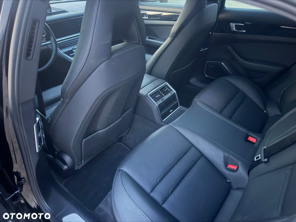 Porsche Panamera 4S E-Hybrid - 14