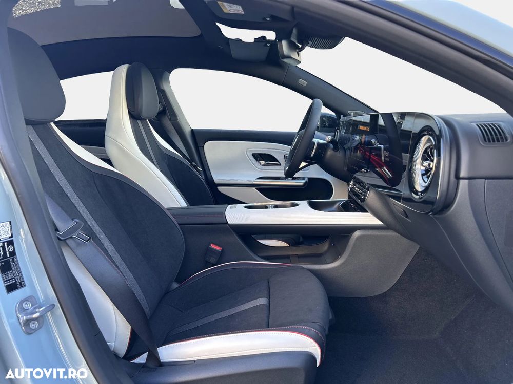 Mercedes-Benz CLA 200 4Matic - 13