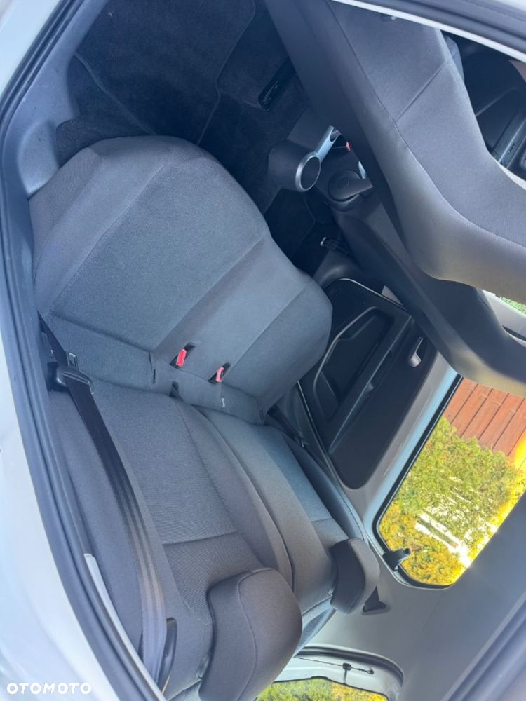 Volkswagen up! 1.0 move - 22