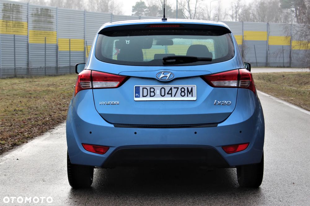 Hyundai ix20 1.4 blue Comfort - 4