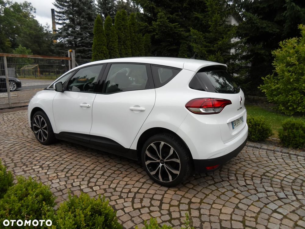 Renault Scenic ENERGY dCi 110 Business - 12