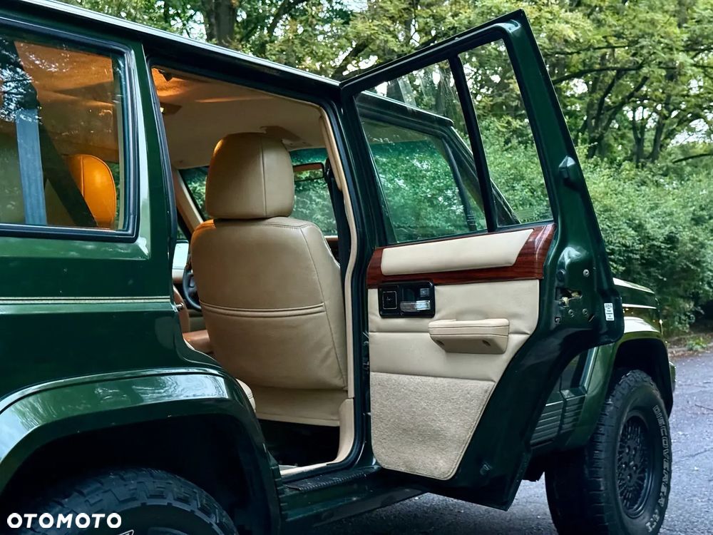 Jeep Cherokee - 4