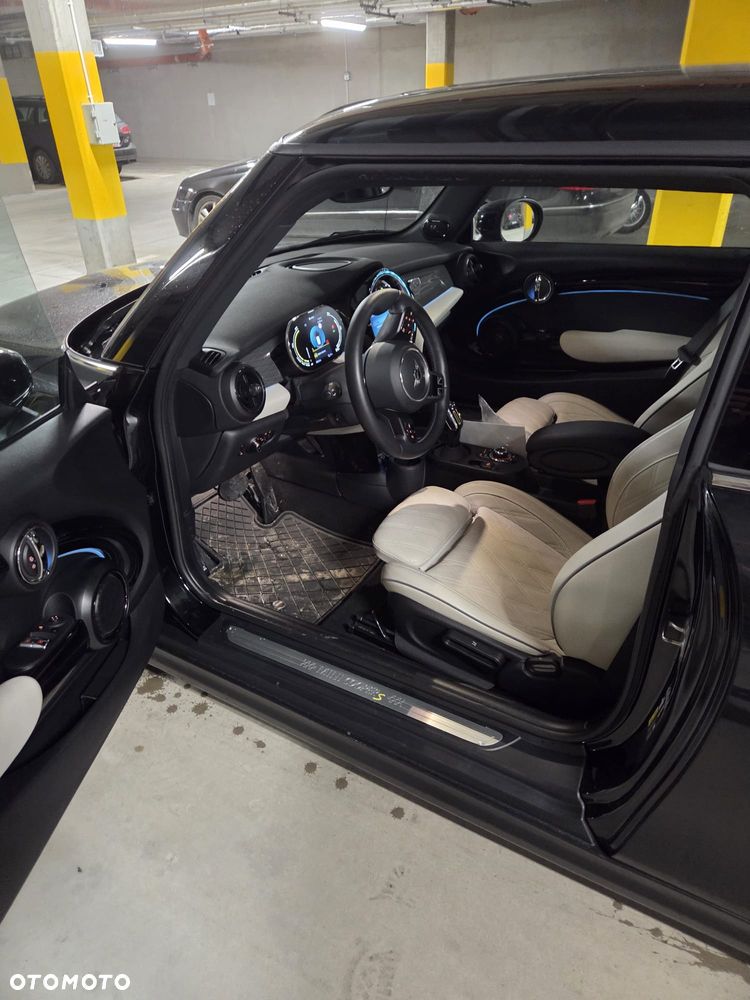 MINI Cooper - 6