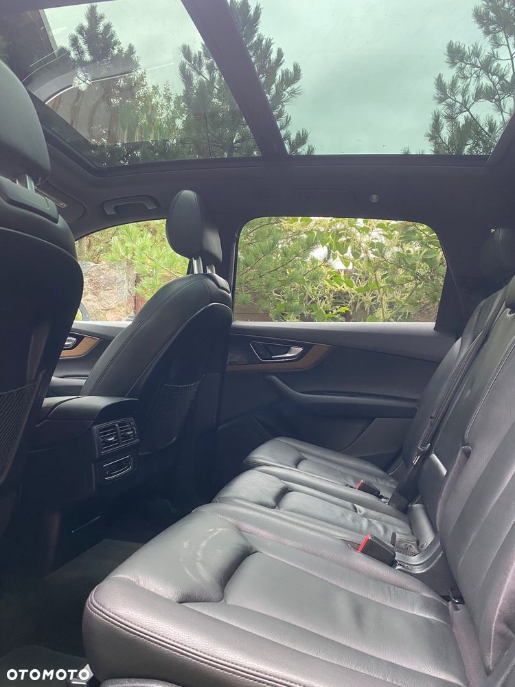 Audi Q7 3.0 TFSI Quattro Tiptronic - 9