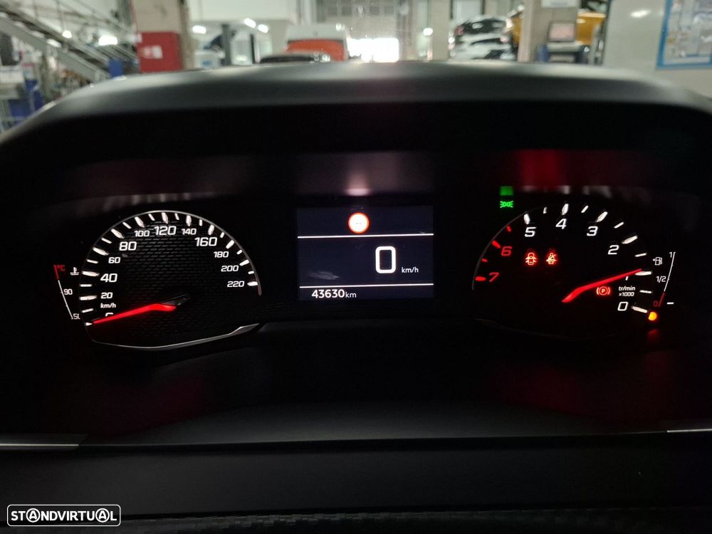 Peugeot 208 1.2 PureTech Active - 14