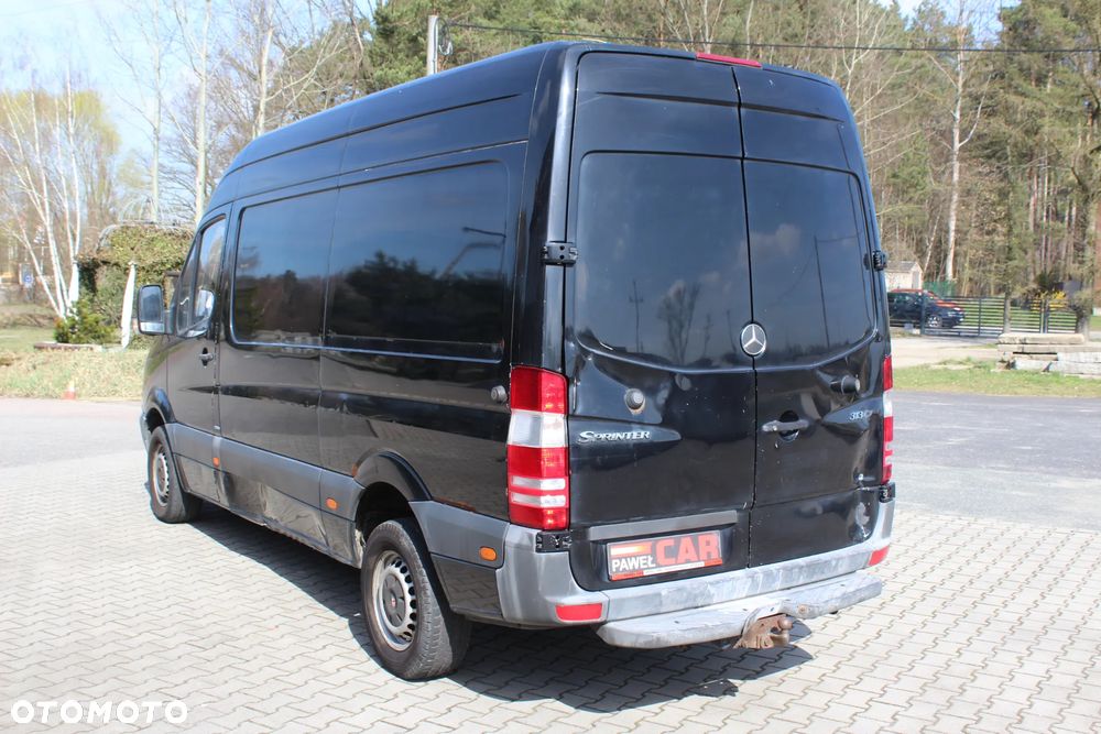 Mercedes-Benz Sprinter - 7