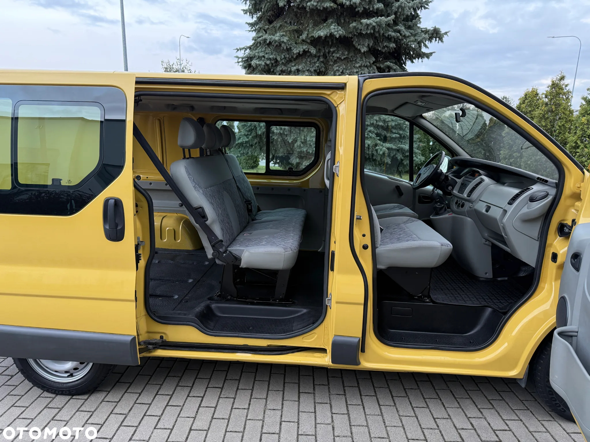 Opel Vivaro DTI L1H1 - 24