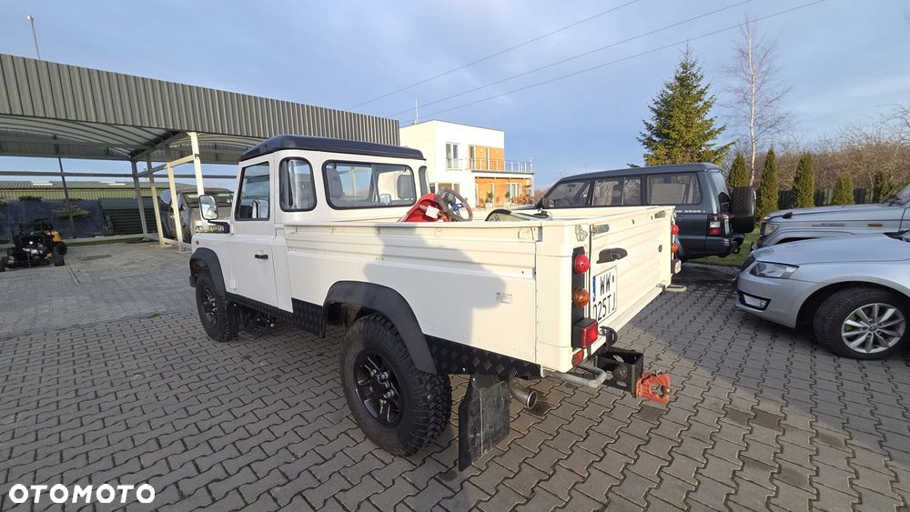 Land Rover Defender 110 Hard Top E - 7