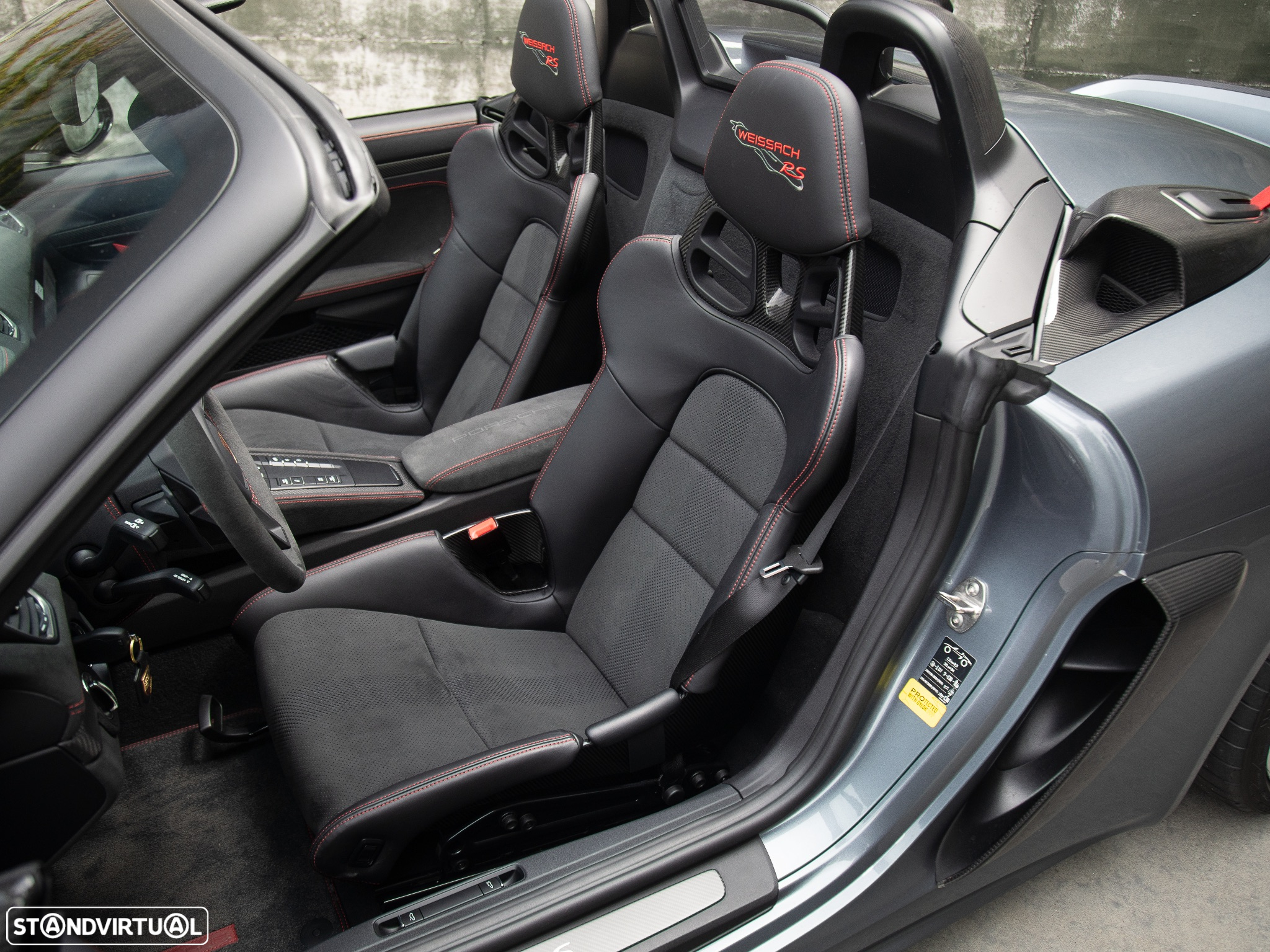 Porsche 718 Spyder RS - 24