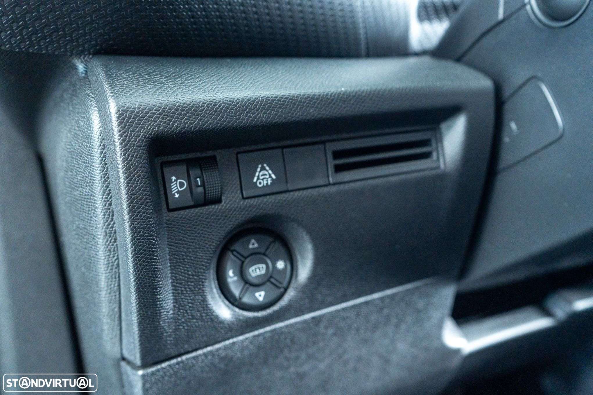 Citroën C4 1.2 PureTech Shine - 21
