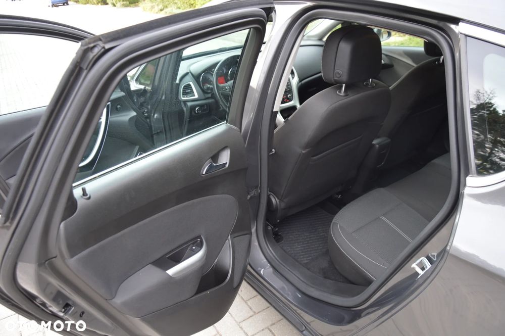 Opel Astra 1.6 Turbo Edition Sport - 15