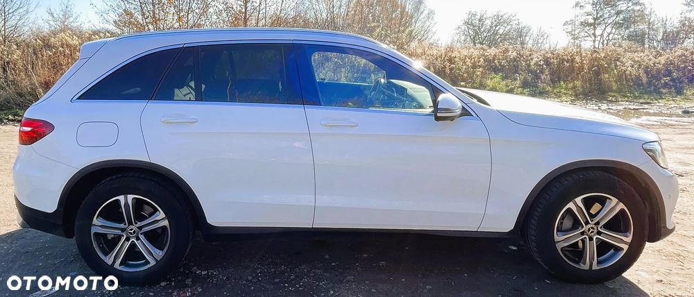 Mercedes-Benz GLC - 15