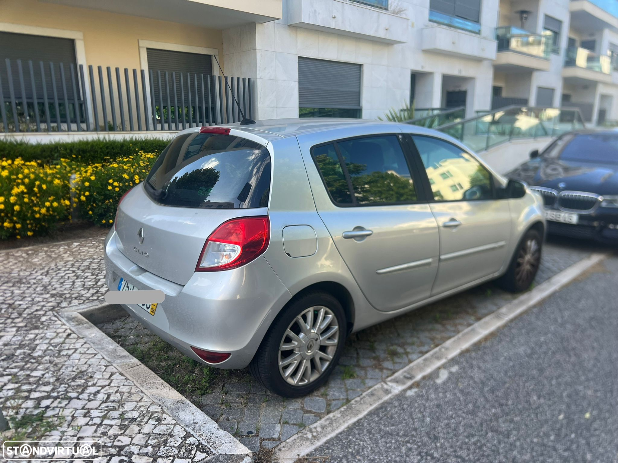 Renault Clio 1.2 16V Dynamique S - 4