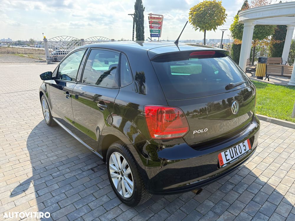 Volkswagen Polo 1.4 Highline DSG - 7
