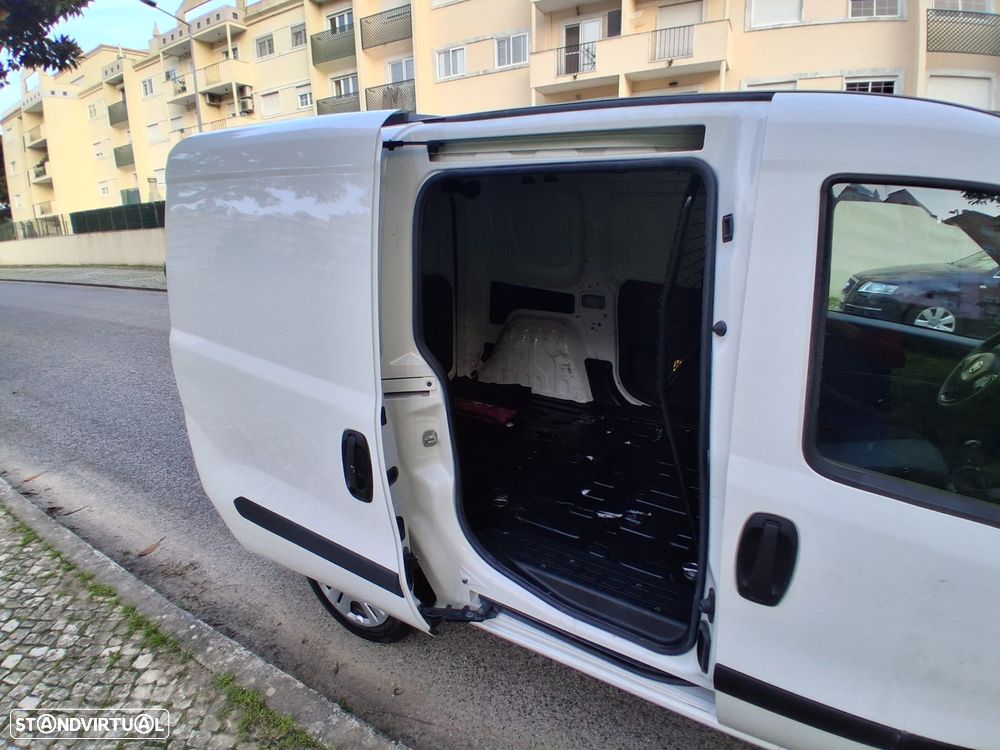 Fiat Doblo 1.6 Mjet - 33