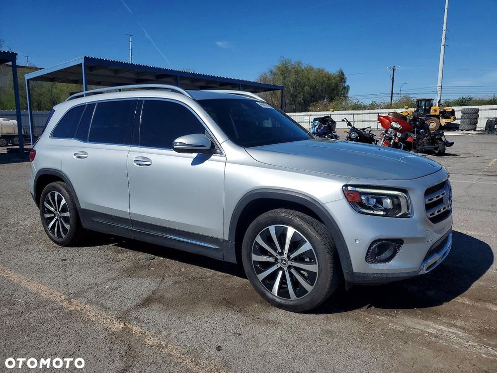 Mercedes-Benz GLB 250 8G-DCT Style - 5