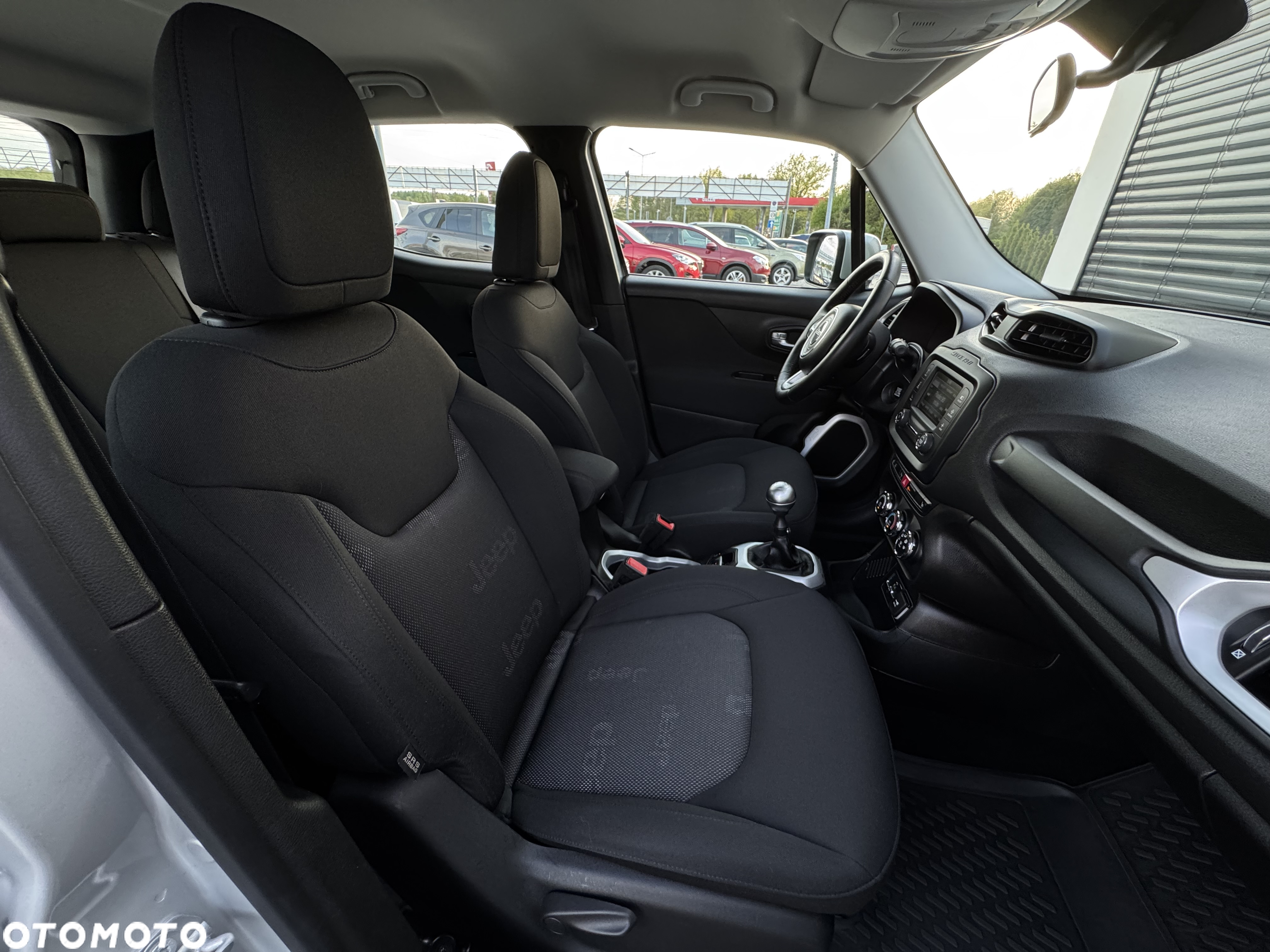 Jeep Renegade 1.6 E-TorQ Longitude FWD - 27