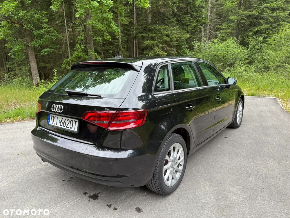 Audi A3 Sportback 1.6 TDI (clean diesel) Ambiente - 6