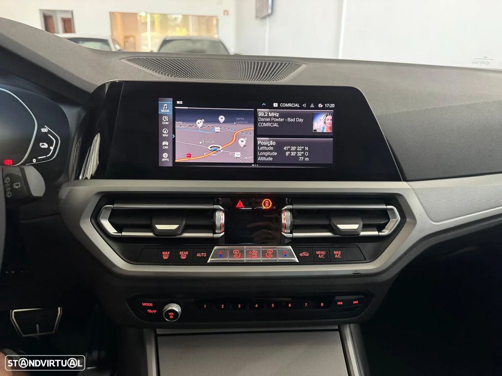 BMW 330 e Touring Pack M Auto - 15