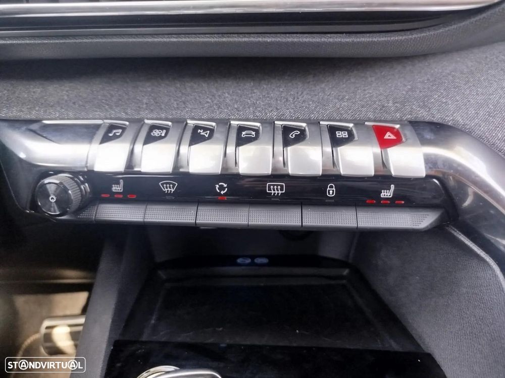 Peugeot 3008 1.2 PureTech GT Line EAT8 - 12