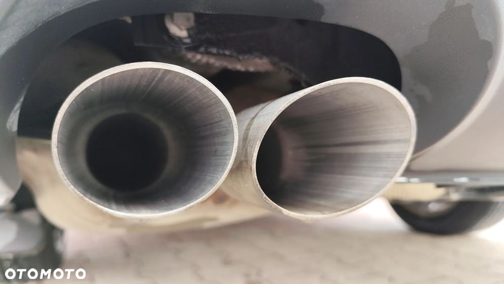 Volkswagen Passat 2.0 TDI Comfortline - 18
