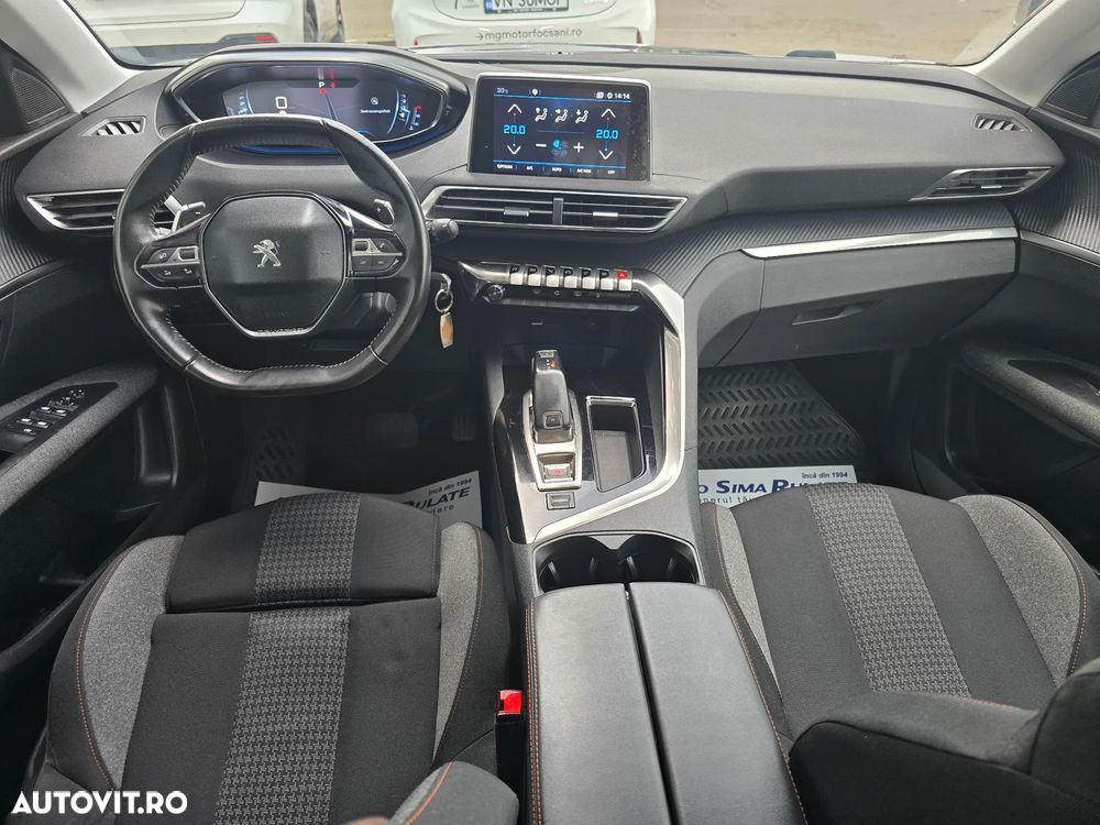Peugeot 3008 - 9
