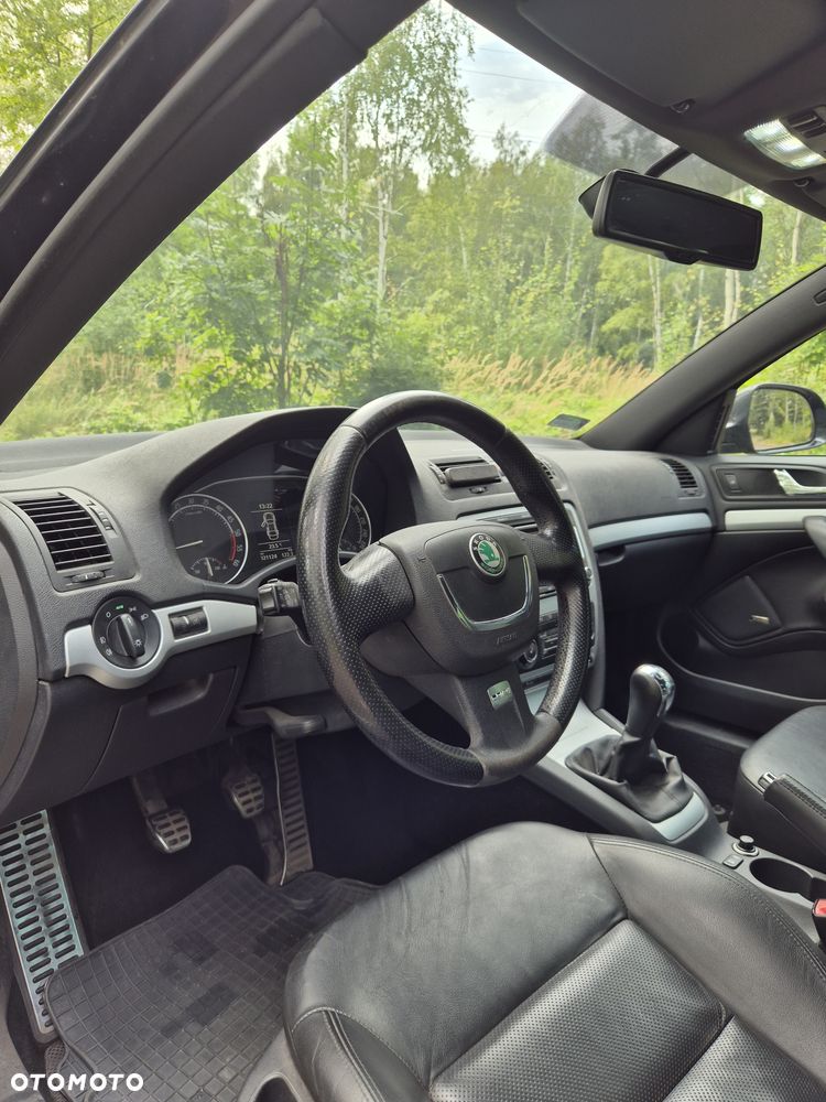Skoda Octavia 2.0 TDI DPF RS - 15