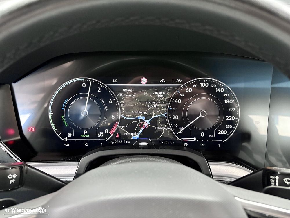 VW Touareg 3.0 V6 e-Hybrid 4Motion Aut. Elegance - 14