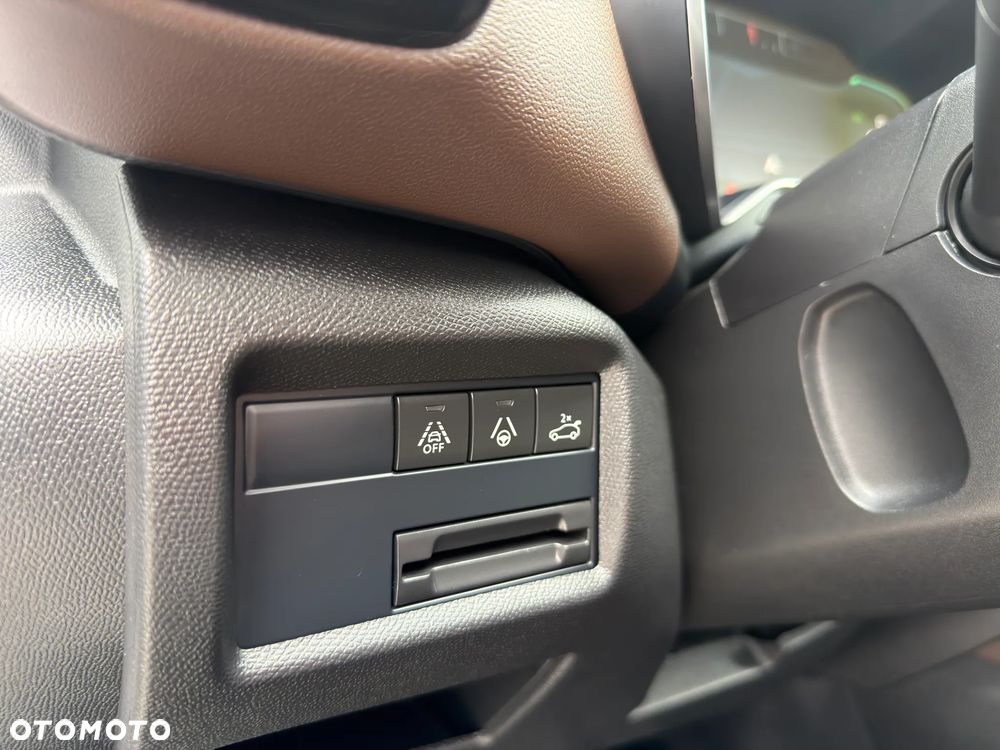 Citroën C5 Aircross 1.6 PureTech Shine EAT8 - 28